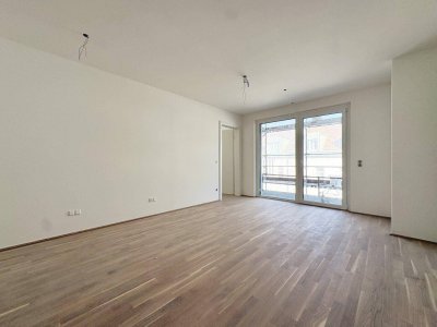 Erstbezug! 3 Zi Wohnung mit Balkon - BEZIEHBAR AB MAI