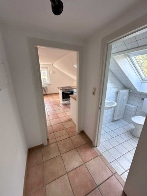 Charmante 2-Zimmer Dachgeschosswohnung in Lübeck-St. Gertrud