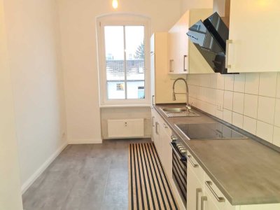 LEER! Kolberger Platz ums Eck*SÜD-Balkon Einbauküche Lift