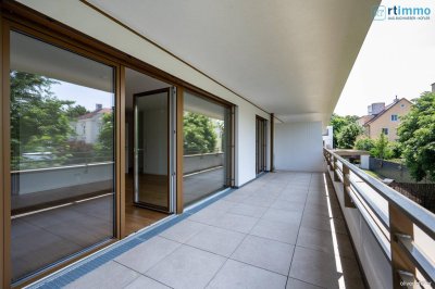 NEUBAUERSTBEZUG: MODERNE; RUHIGE 2 ZIMMERWOHNUNG MIT BEEINDRUCKENDEM BALKON + GARAGENPLATZ