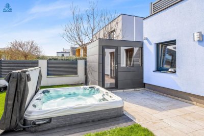 EXKLUSIVER WOHNTRAUM | FAMILIEN-HIT | GROSSER GARTEN MIT WHIRLPOOL &amp; SAUNA | GROSS ENZERSDORF