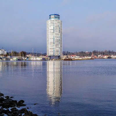 Helle 2-Zimmer-Wohnung im Wikingturm mit Blick auf die Schlei