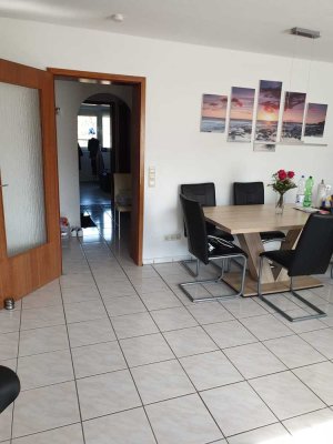 Stilvolle 3-Zimmer-Wohnung mit Balkon und Einbauküche in Murrhardt-Alm