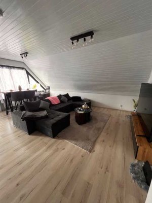 Charmante drei Zimmer Wohnung in Hiddesen