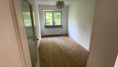 Freundliche 3-Zimmer-Wohnung Nähe des Allee-Center