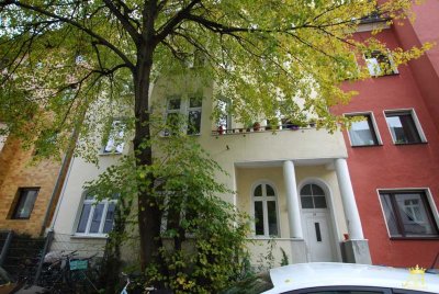 Modernisierte 2-Zimmer-Wohnung mit Balkon !