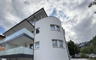 Traumhafte Wohnung in exklusiver, kleiner Wohnanlage in Zell am See, mit großem Balkon und herrlichem Blick in´s Grüne, Lift, Garagenplatz!