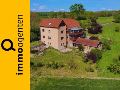 Ein Rückzugsort mit Möglichkeiten – Zweifamilienhaus in traumhafter Alleinlage bei Lügde