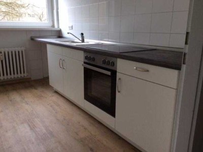 Günstige Erdgeschoßwohnung mit Duschbad und Balkon