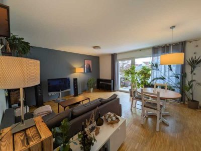 Neuwertige 3-Zimmer Wohnung im 2. OG mit Aufzug in Würzburg-Lengfeld