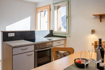 MIETE - Renovierte 3 Zimmerwohnung mit Balkon - inkl. aller Betriebskosten