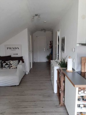 Gepflegte 2-Zimmer Dachgeschosswohnung in Mering