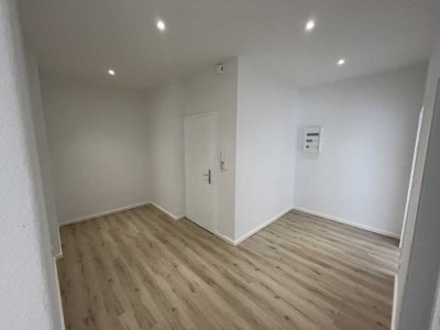 KUNZE: 1-Zimmerwohnung mit Einbauküche am Schwarzen Bär!