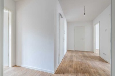 Praktisch geschnittene 4-Raum-Wohnung mit 2 Balkonen und Gäste-WC