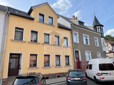 Attraktives Mehrfamilienhaus in zentraler Lage von Weida – Ihr neues Investment wartet!