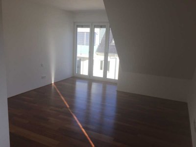 4,5 Zi - Maisonette-Dachgeschosswohnung in Schmalegg –  EBK und mit 3 Balkonen