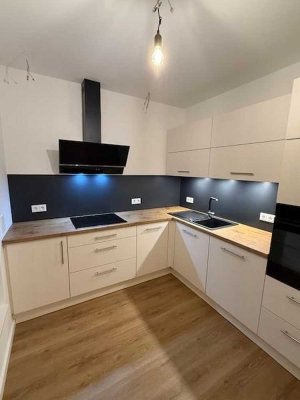 Neubau Terrassen-Maisonette mit Garten, Einbauküche und hochwertiger Ausstattung