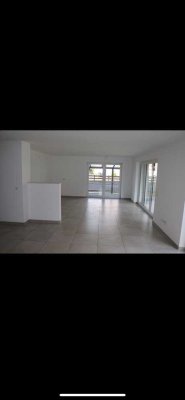 Moderne 5-Zimmer-Wohnung mit Garten, Souterrain & Top-Ausstattung Erdgeschoss barrierefrei