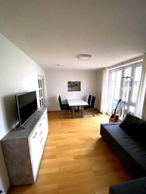 1,5 (2)-Zimmer Wohnung in München Neuhausen