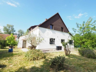 *** Ruhe und Privatsphäre im Außenbereich von Maxdorf – 
                Charmantes Zweifamilienhau