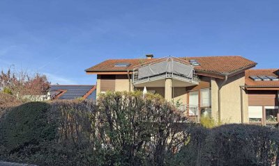 GERLINGEN - SONNIGE 3,5-ZIMMER-EG-WOHNUNG, MIT SÜDTERRASSE UND TIEFGARAGE.