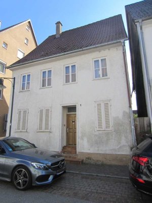 Städtisches Gebäude in zentraler Innenstadtlage