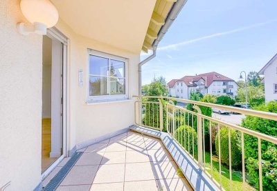 Erstbezug nach Sanierung* 3-RW mit Süd-Dachterrasse* EBK* Bad mit Wanne* TG-E-SP* grüne Wohnlage*