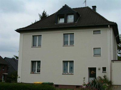 3-Zimmer-Wohnung in Mülheim-Heißen mit Nachtspeicher/Infrarotheizung
