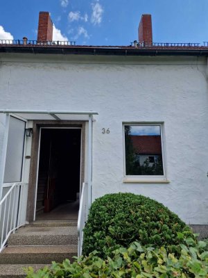 Hannover - Mittelfeld: Reihenhaus mit Terrasse und Garten