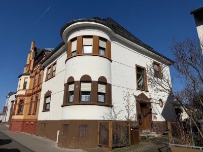 Vermietetes MFH in Toplage Metternich-Koblenz mit Garage, Carport und Stellplätzen zu verkaufen