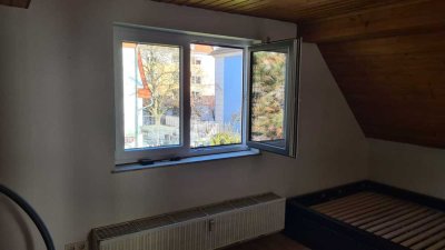 Charmantes 1-Zimmer Apartment im 1. OG in Würzburg-Frauenland