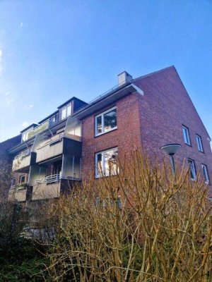 Attraktive 4 Zi.-Wohnung im schönen Rahlstedt