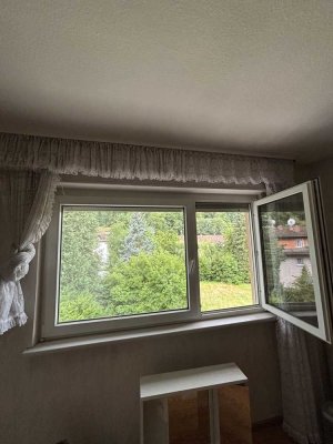 Helle 2-Zimmer-Wohnung in zentraler Lage