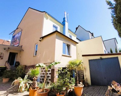 Einfamilienhaus mit zusätzlichem Baugrundstück in Essen - Altendorfer Straße 507