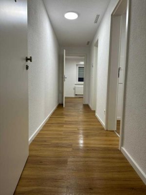 Attraktive, vollständig renovierte 2-Zimmer-Wohnung zum Kauf in Neu-Ulm