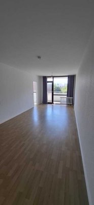 Zauberhafte 1-Zimmer-Wohnung für SINGLE ODER PÄRCHEN!! ENGLISH scroll down!