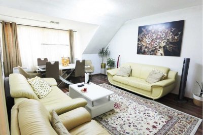 Gepflegte 3-Zimmer-Wohnung mit Loggia und Garage