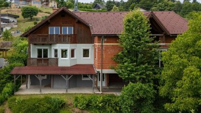 Vielseitiges Haus samt Rohbau-Erweiterung, großem Carport &amp; wunderschönem Garten in Bad Schwanberg