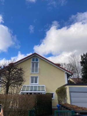 Elegantes Reiheneckhaus in traumhafter Lage