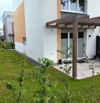 Schöne moderne Reiheneckhaus in Abstatt