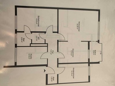 Helle Traumwohnung 4 Zimmer  mit Balkon und Fahrstuhl