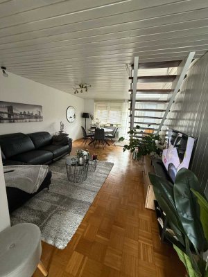 3,5-Zimmer + große Galerie - Maisonette Wohnung