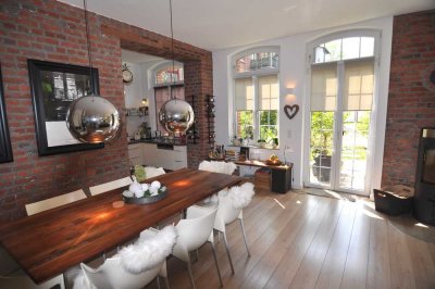 Seltenheit: Lichtdurchflutete 3-Zimmer-Loft-Wohnung mit Terrasse in Solingen