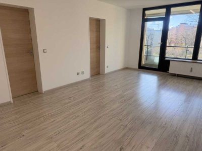 Stilvolle 2-Zimmer-Wohnung mit Balkon & TG-Stellplatz – modernisiert, ruhig & lichtdurchflutet