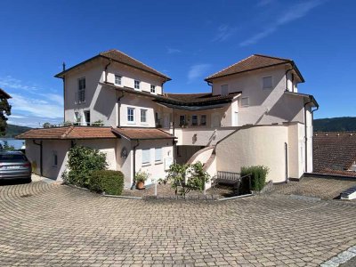 Direkte Seelage mit Seezugang und Seeblick - 3,5-Zimmer Maisonette in Bodman