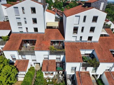 Modernes Splitt-Level Haus. Exklusiv im eigenen "Haus" am Eselsberg wohnen