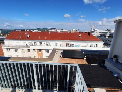 SONNIGER DG-3-Zimmer-ERSTBEZUG mit Terrasse und Dachterrasse! Top 1/38