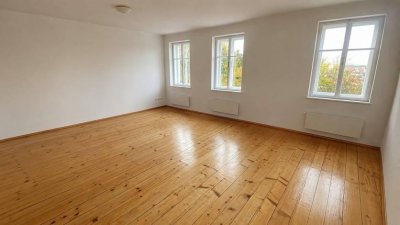 Helle 1-Zimmer Wohnung mit Aussicht