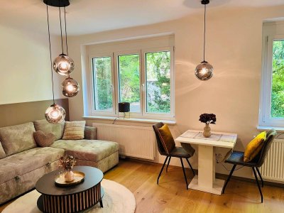 Erstbezug! Stilvolle, voll möblierte Wohnung mit Grünblick