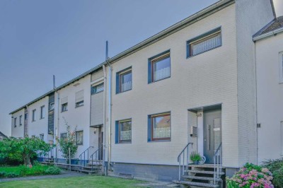 Elegantes Reihenmittelhaus in Timmerlah – Garage und Stellplatz inklusive